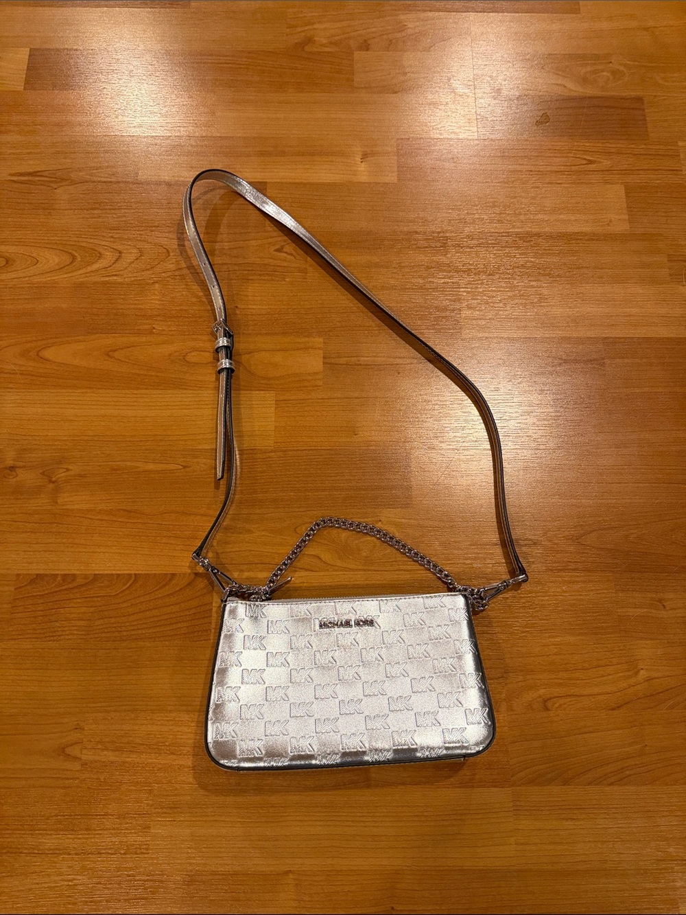 Michael Kors Silver Crossbody - Picture 3 of 7